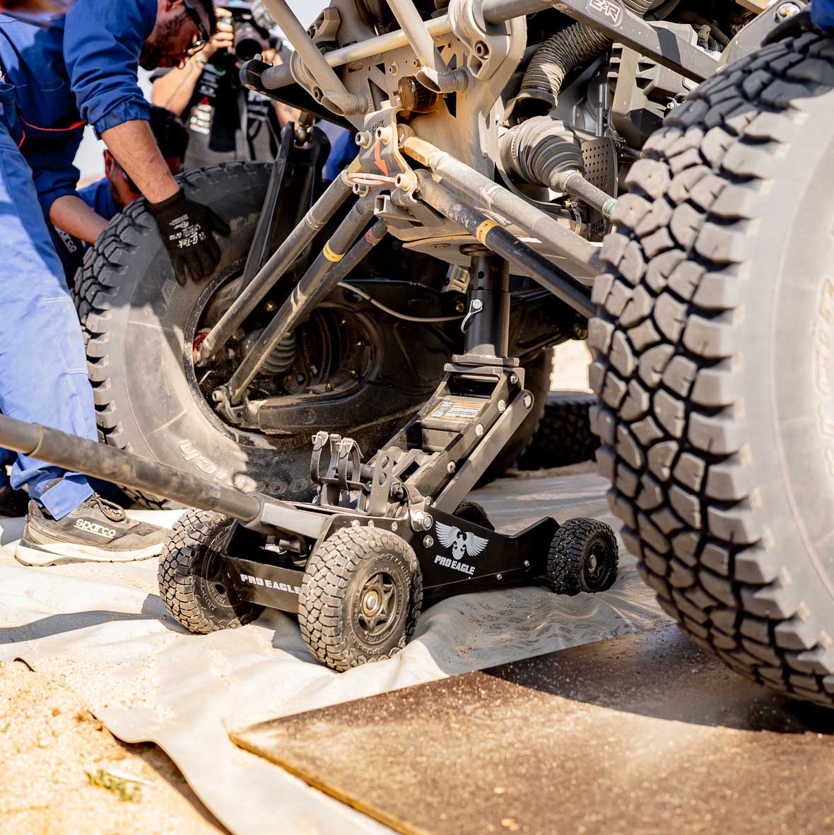 PRO EAGLE 3 Ton Big Wheel Off Road Jack "Kratos"